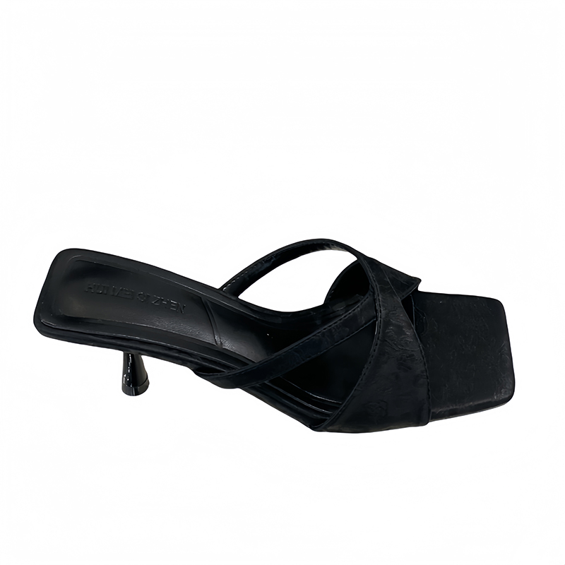 2026 Summer New Fairy Style Sequined Square Toe Slide Sandals Low Heel Women's Slippers - Image 5