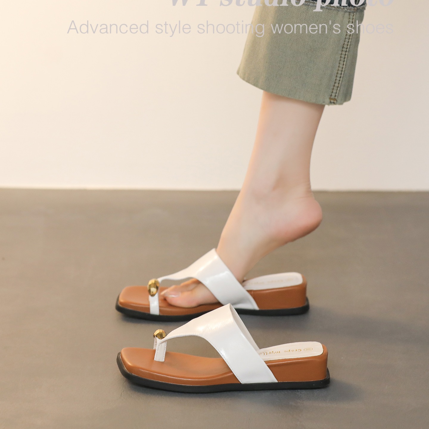 Crape Myrtle 2026 New Gold Buckle Toe Clip Soft Leather Thick Sole Sandals for Women Summer Casual Beach Slippers - Image 3
