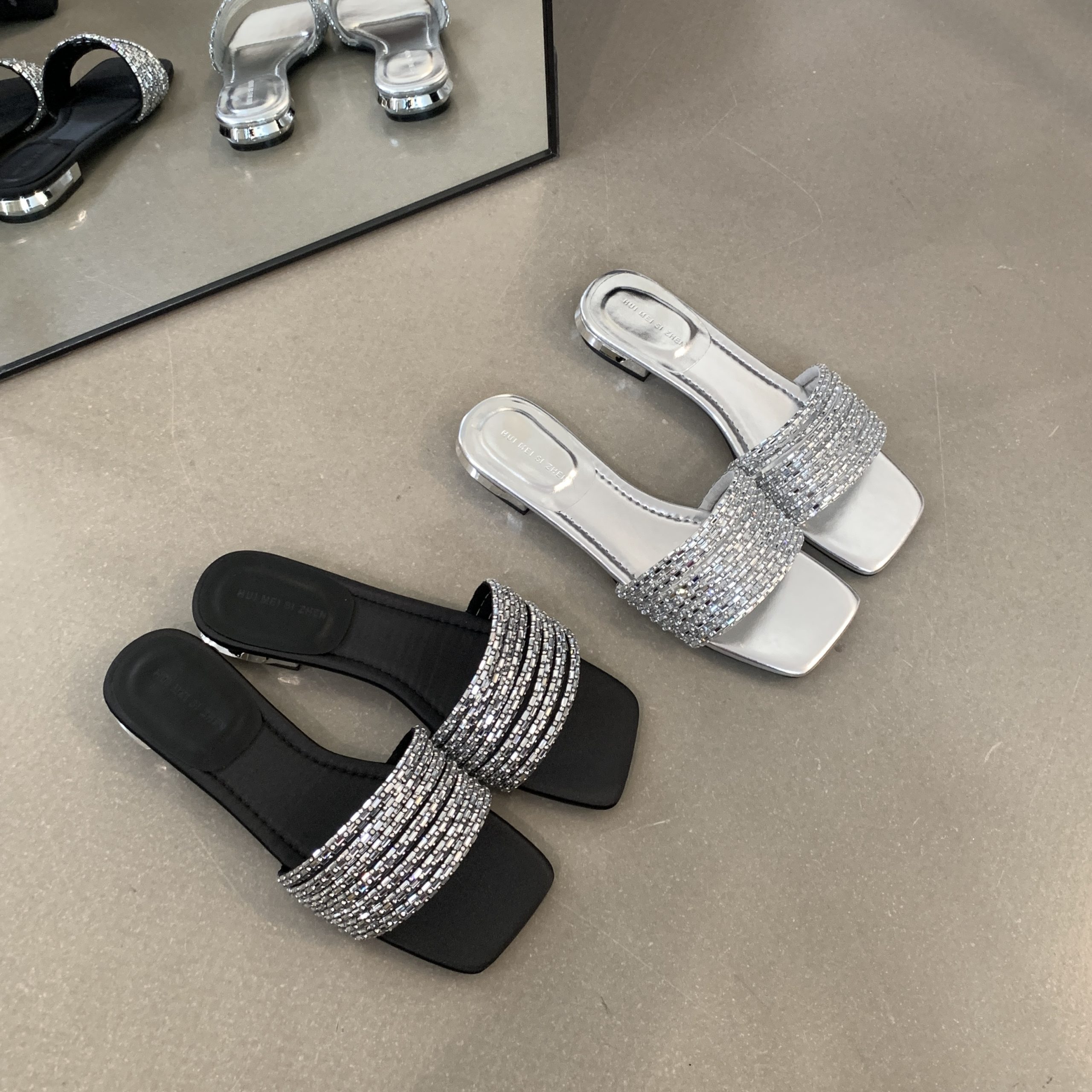 Square Toe Open Toe Solid Color Rhinestone Thin Strap 2024 Summer Korean Style Low Heel Versatile Fairy Outdoor Flat Slippers