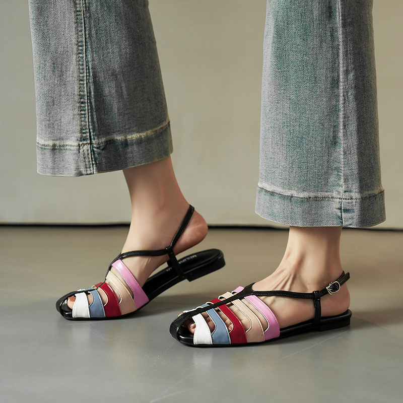 Summer Artistic Retro Color-Block Woven Roman Sandals Hollow Design Niche Flat Sandals - Image 3