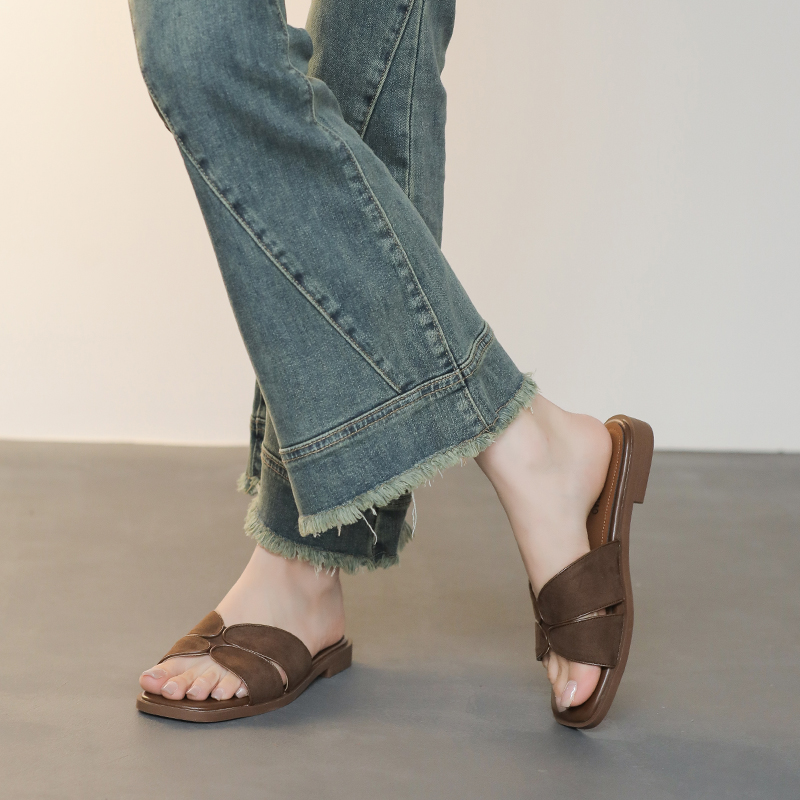 Women's Summer Boho Flat Sandals Open Toe Slip On Low Heel Beach Sandals White Brown - Image 4